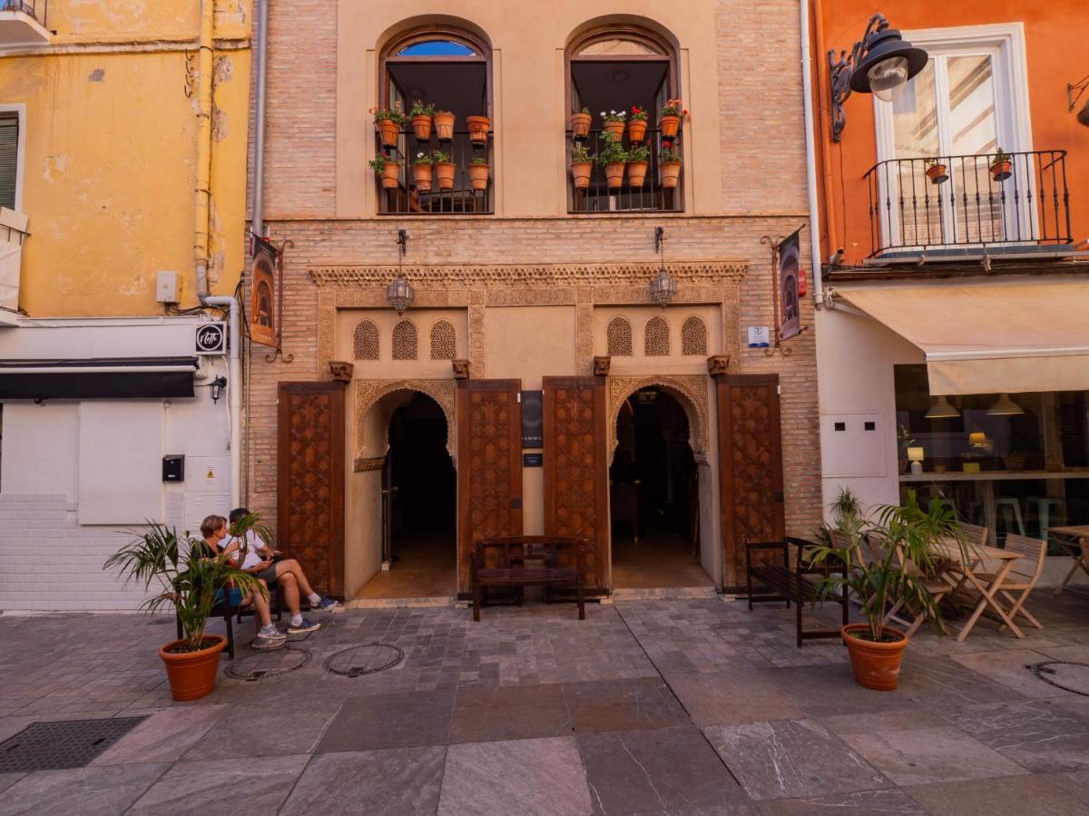 Cubo'S Apartamento Atocha With Optional Parking Malaga Zewnętrze zdjęcie