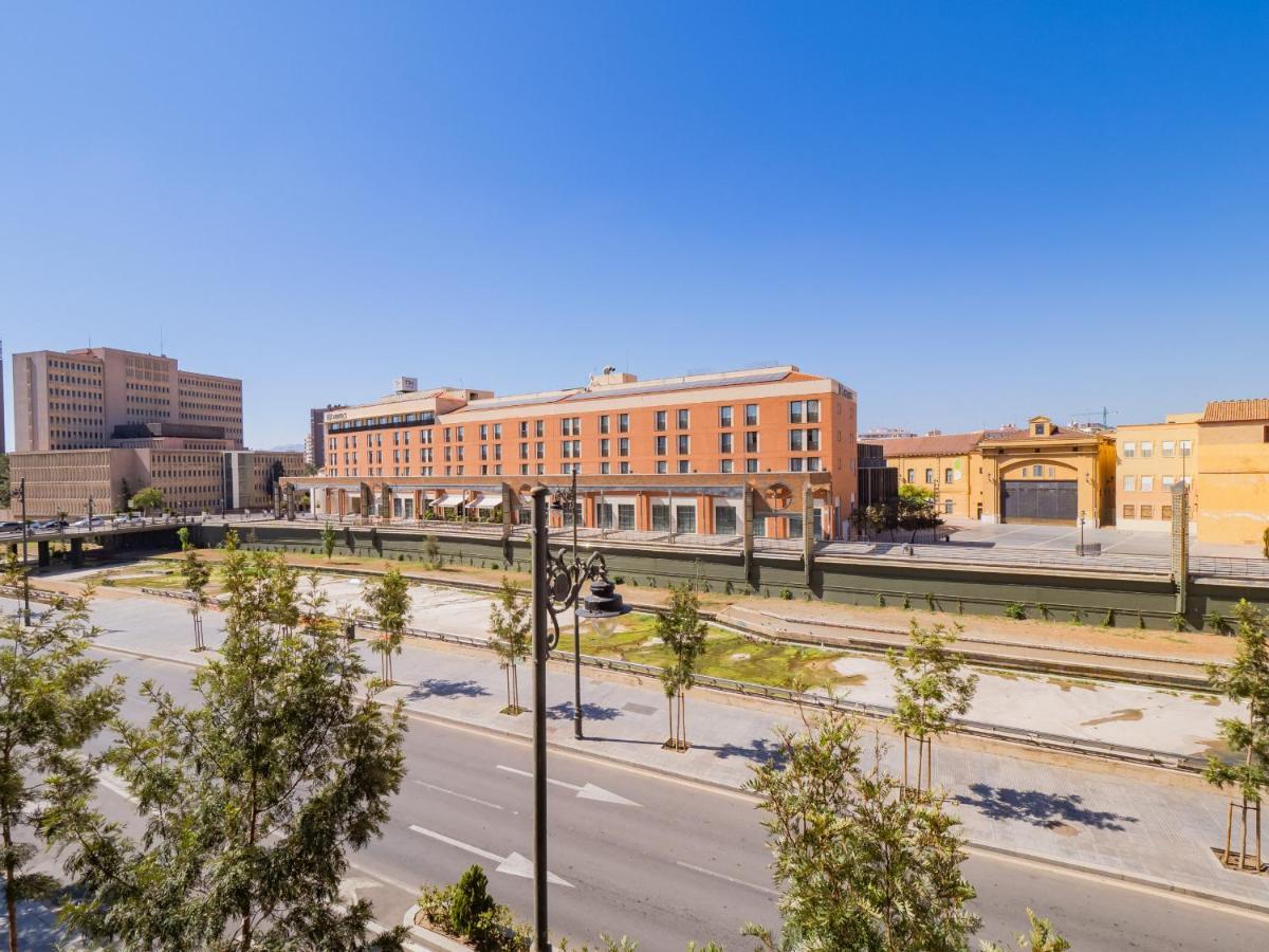 Cubo'S Apartamento Atocha With Optional Parking Malaga Zewnętrze zdjęcie