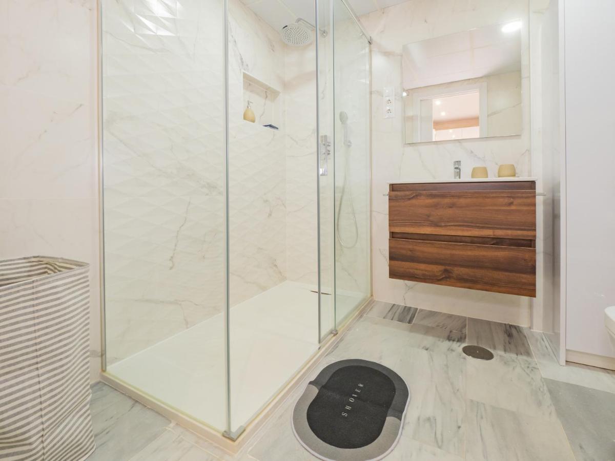 Cubo'S Apartamento Atocha With Optional Parking Malaga Zewnętrze zdjęcie